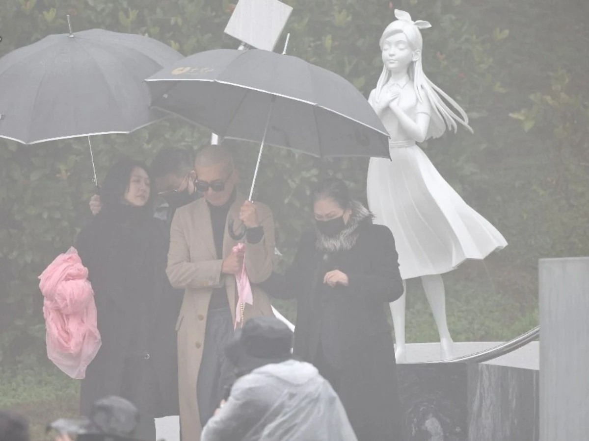 大S雕像曝光S媽欣慰喊「寶貝，重生啦！」