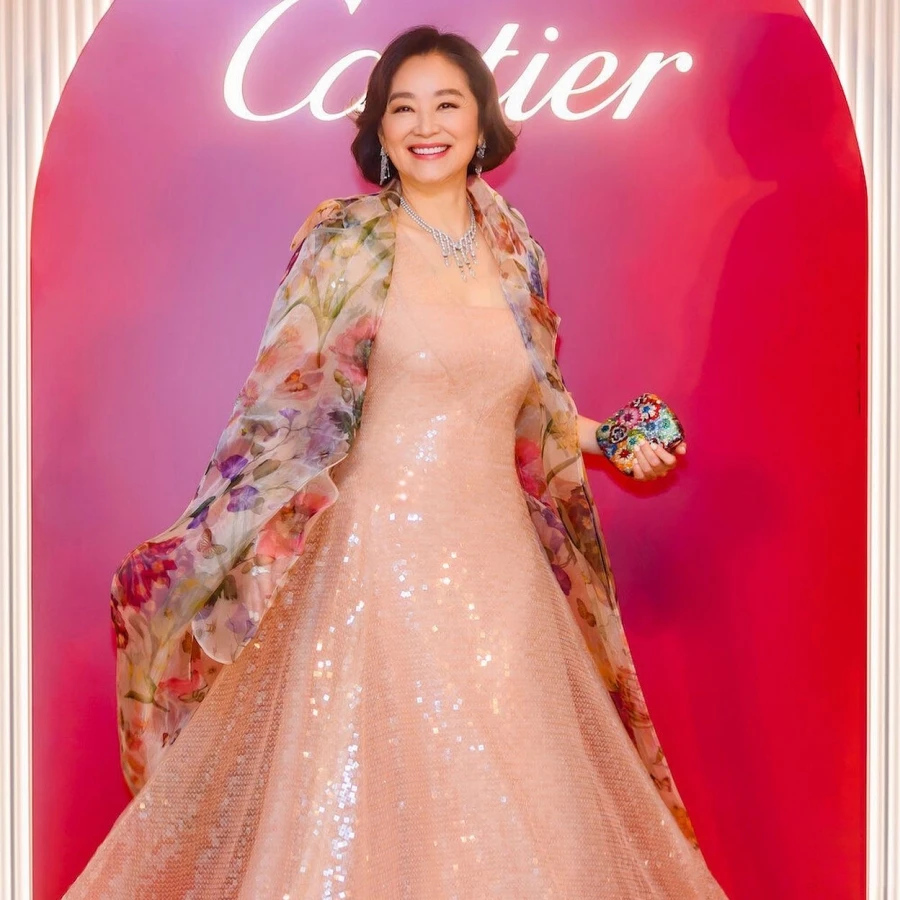 Photo by Brigitte Lin 林青霞 _FAN PAGE_ on April 16, 2023.