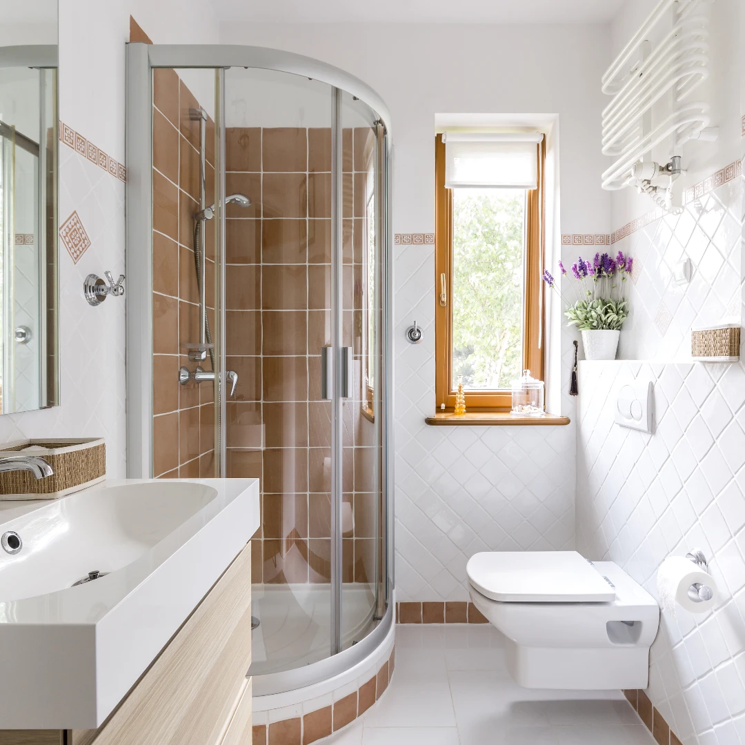 廁所門常開最通風？護理師警告：等於讓細菌全家跑！「關門＋抽氣」才是防霉去味正解