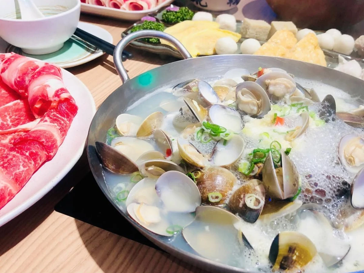 台北港式火鍋推薦3.蛤-火鍋