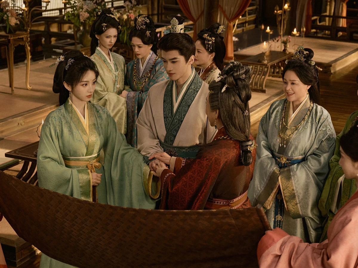 劇情亮點6.服化道全面升級質感爆棚