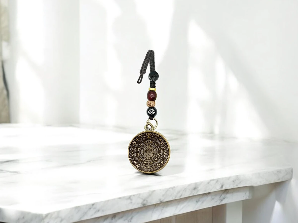 旅行或出國必備保平安、旺運好物3. 九宮八卦牌