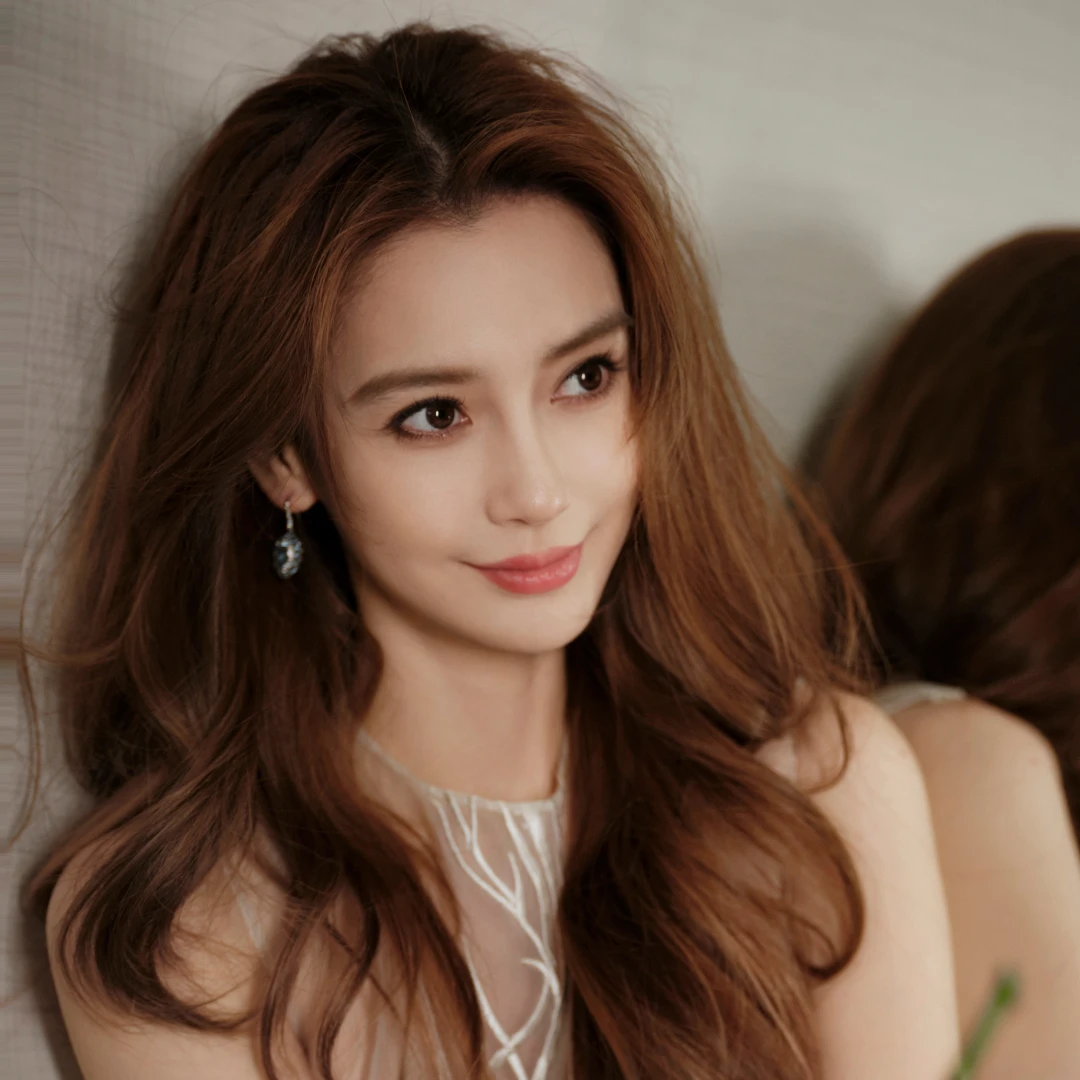 Angelababy離婚4年爆新戀情！對象是「香港小鮮肉」狗仔全說了