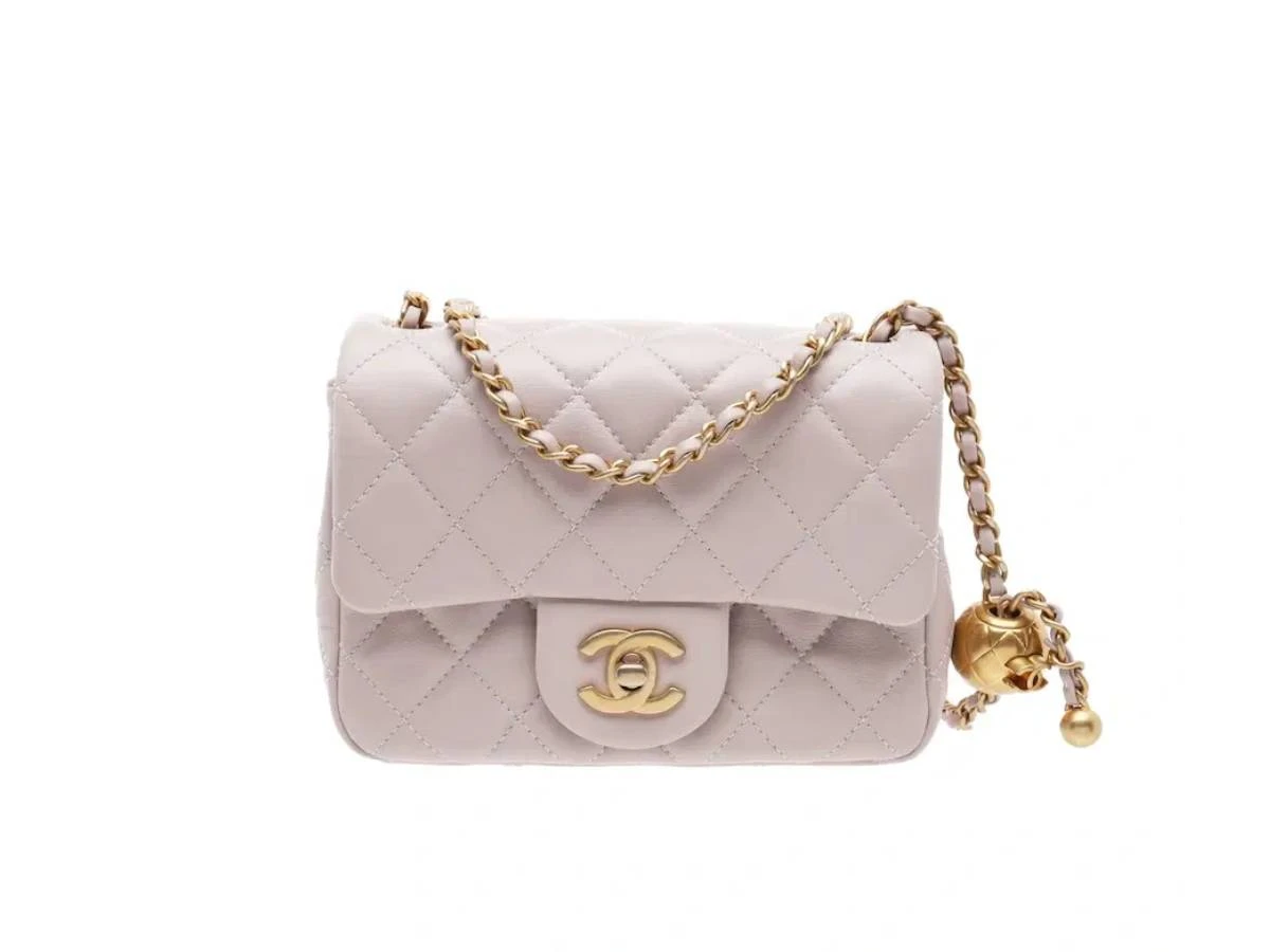 CHANEL 調節釦金球翻蓋包，AREA 02 最低價NT.128,850
