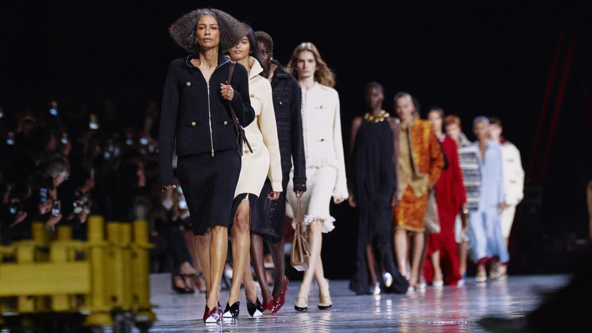 Jennie現身 Chanel FALL WINTER 2026 秀高允貞也來了！