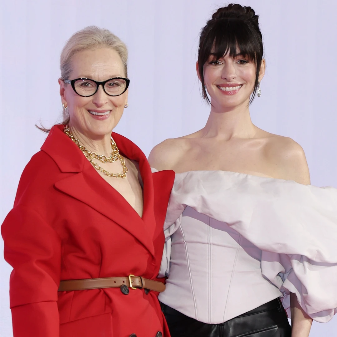 梅莉史翠普和GD隔空撞衫！安海瑟薇把首映會當服裝秀，美穿高訂超吸睛