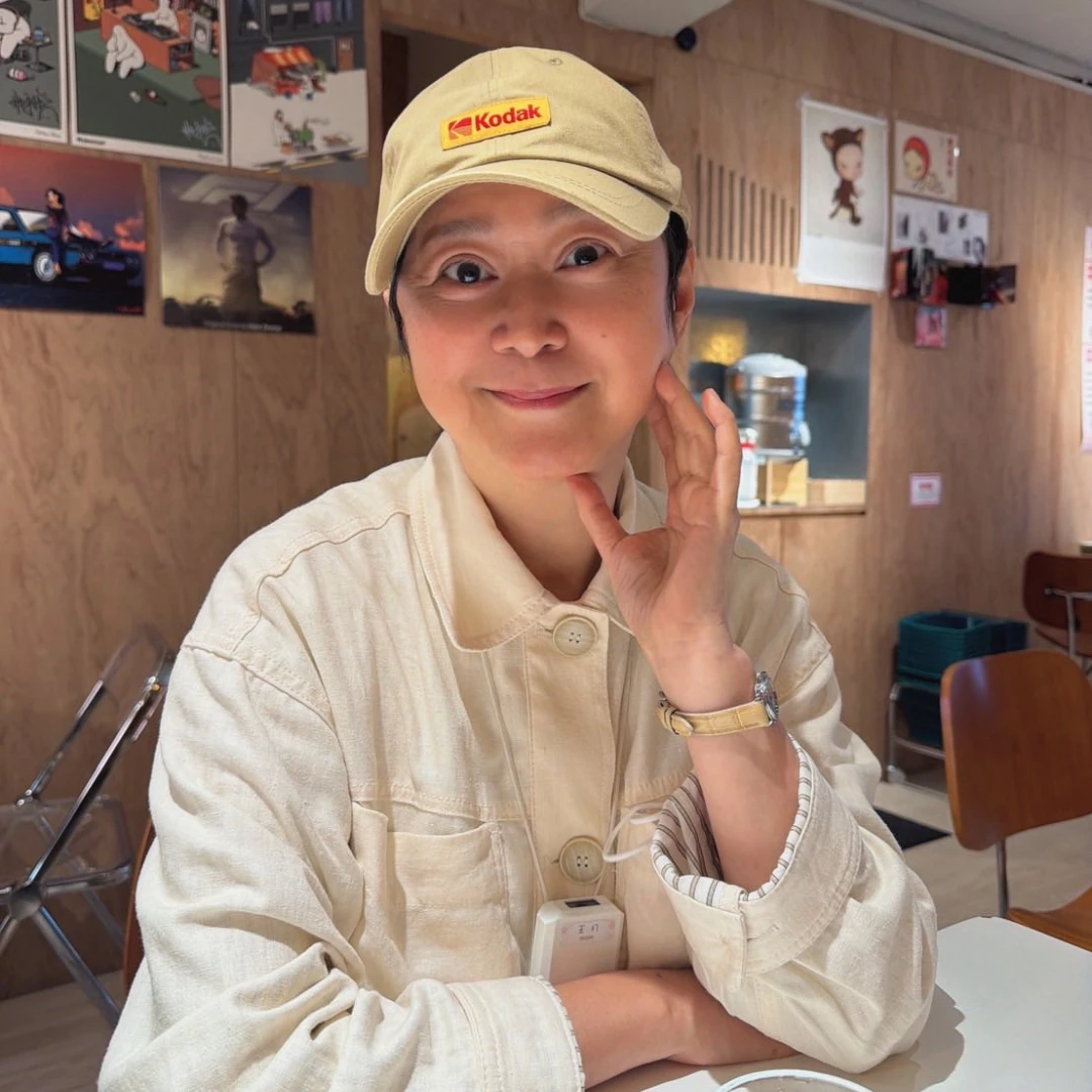 王月慶祝61歲生日！2度開顱後露面感嘆：真的差一點就要大家參加我的告別式
