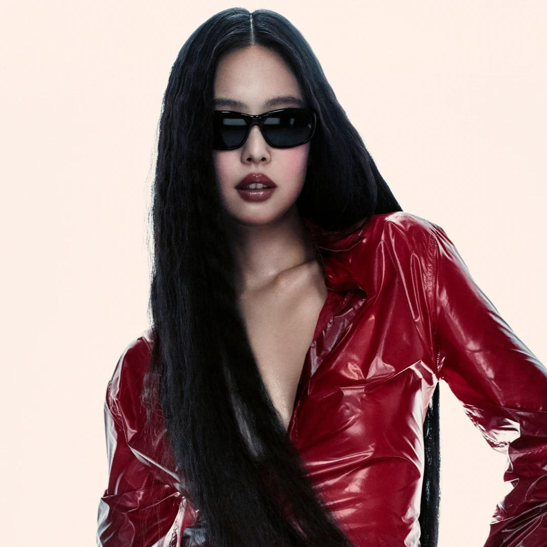 Jennie成雷朋全球代言人！同款賣到停產、買墨鏡寵舞者，4副墨鏡型號、價格公開
