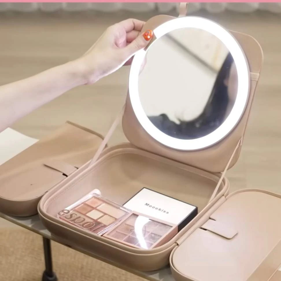 家裡變大又變乾淨！7款居家好物推薦：折疊浴缸、沙發乾洗神器、二合一拖把，網購達人阿諾私藏清單