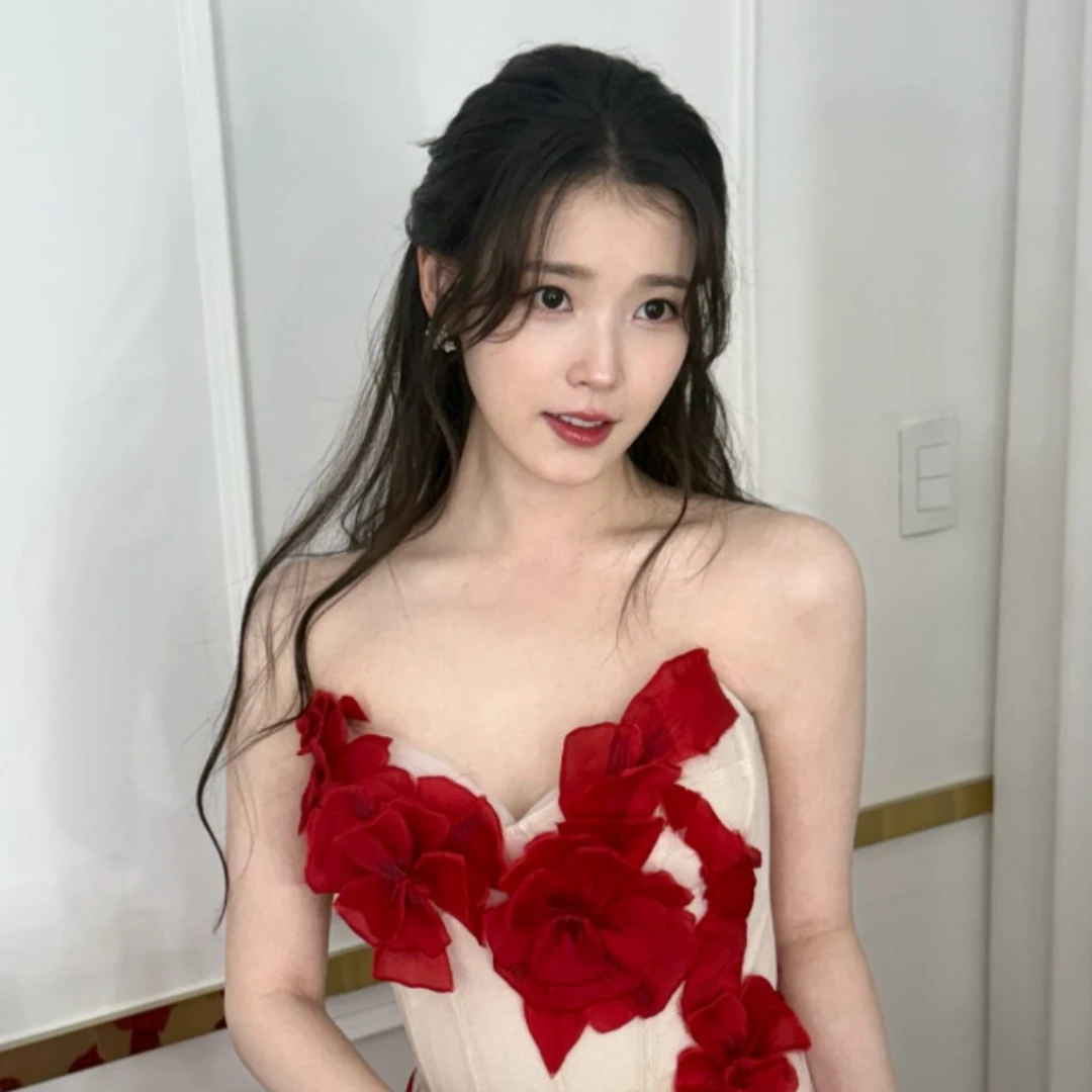 《21世紀大君夫人》IU狂瘦14kg不靠少吃！早餐「吃1物」清腸解便祕，網友實測：小腹直接消失